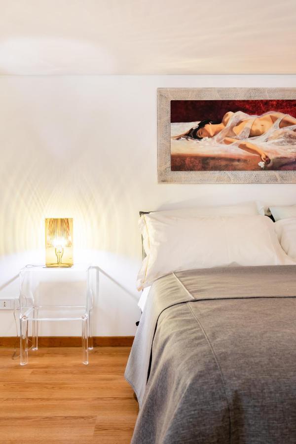 Апартаменты Rotonda 23 - Loft In Pantheon Рим Экстерьер фото