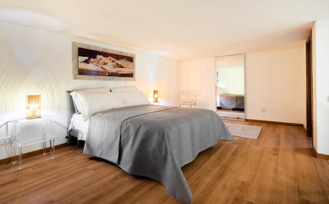 Апартаменты Rotonda 23 - Loft In Pantheon Рим Экстерьер фото